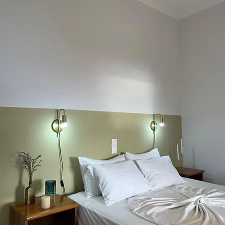 Papadatos Apts With Amazing View - 5mins From The شقة *