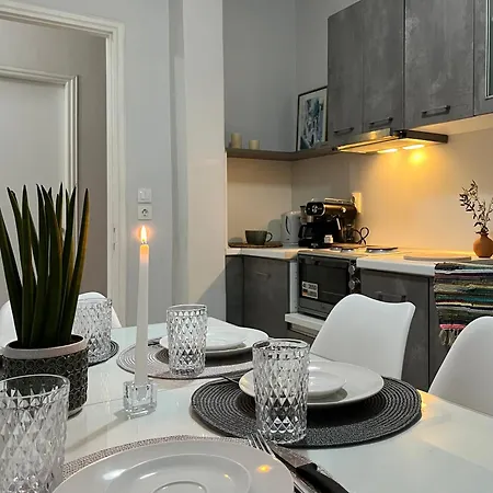 Papadatos Apts With Amazing View - 5mins From The * Kontogialos