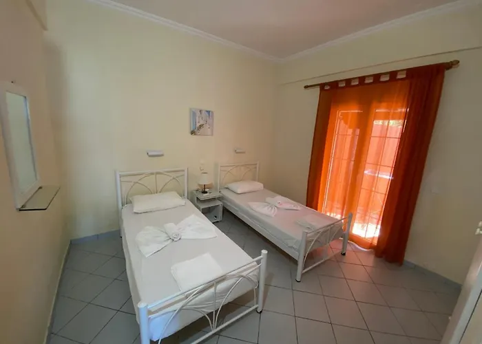 Papadatos Apts With Amazing View - 5mins From The Apartman Kontogialos