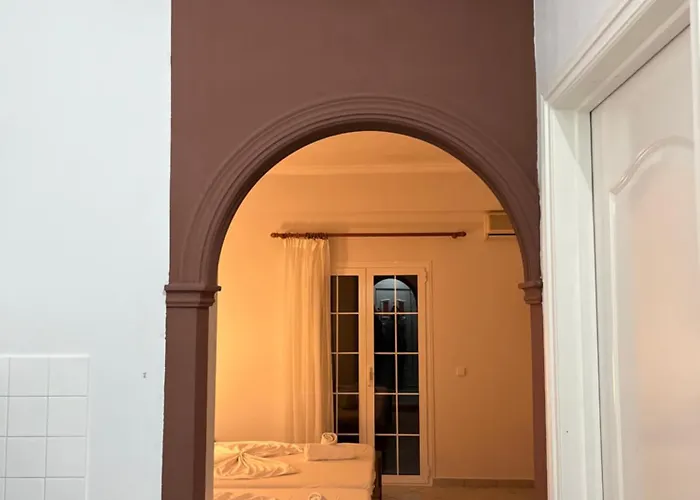 Papadatos Apts With Amazing View - 5mins From The
