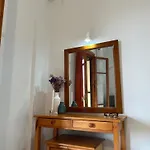 דירה Papadatos Apts With Amazing View - 5mins From The *