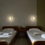 Papadatos Apts With Amazing View - 5mins From The