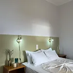 Papadatos Apts With Amazing View - 5mins From The דירה *
